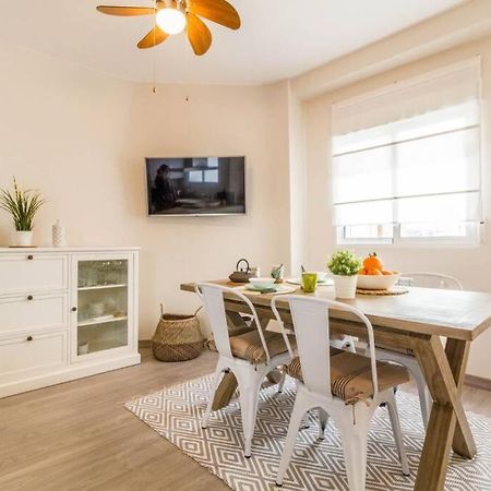 Cosy & Downtown Flat Valencia. Apartment ภายนอก รูปภาพ