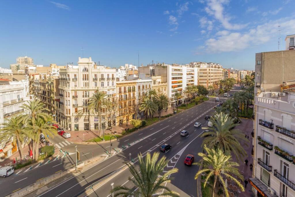 Cosy & Downtown Flat Valencia. Apartment ภายนอก รูปภาพ