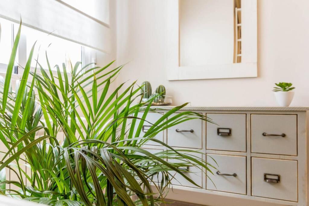 Cosy & Downtown Flat Valencia. Apartment ภายนอก รูปภาพ